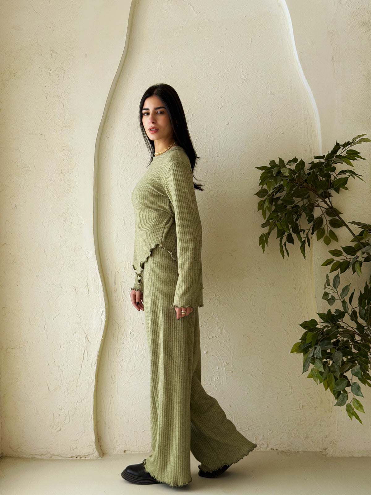 Earthline Kint Set In Mint Green