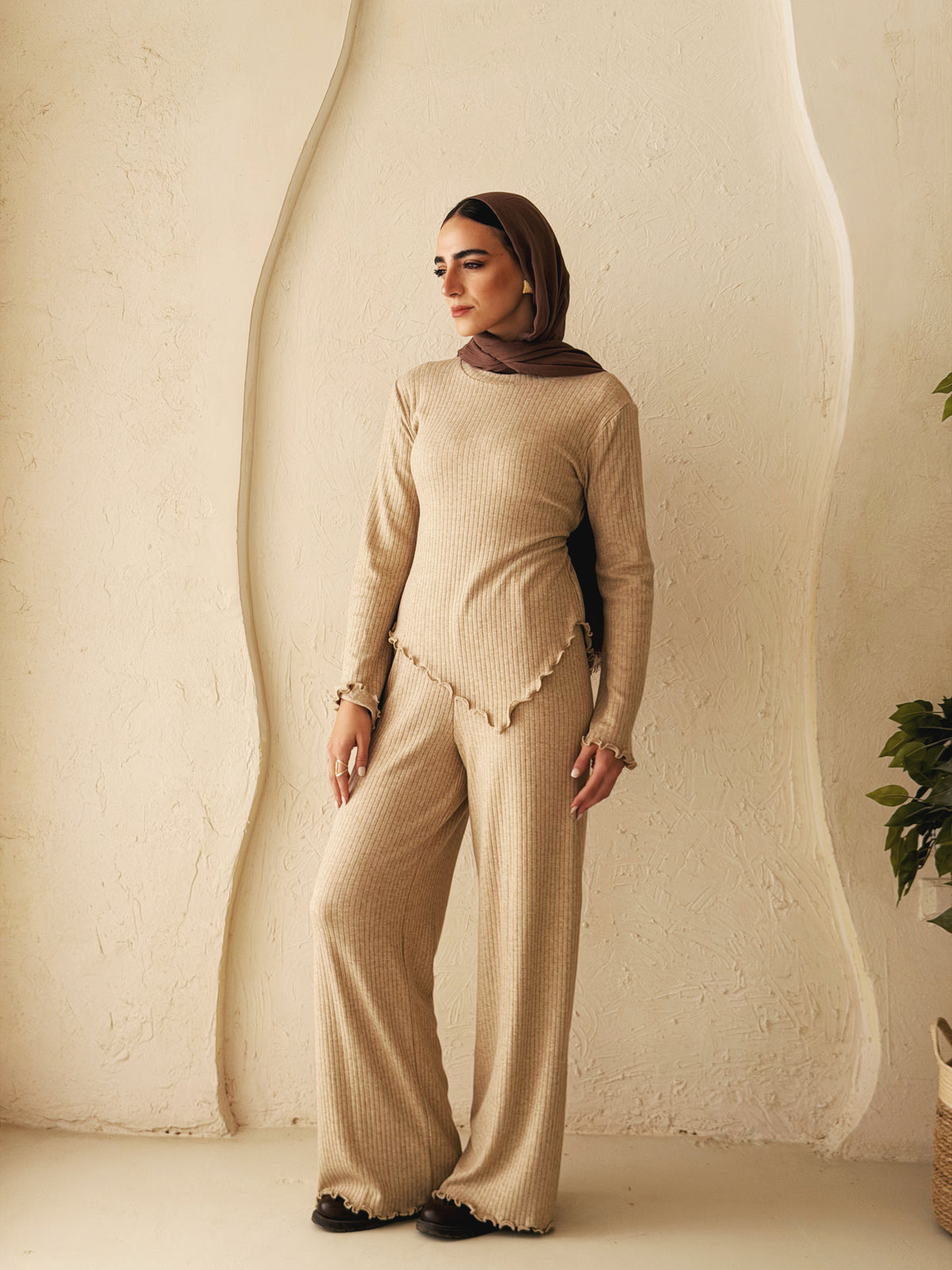 Earthline Knit Set In Beige