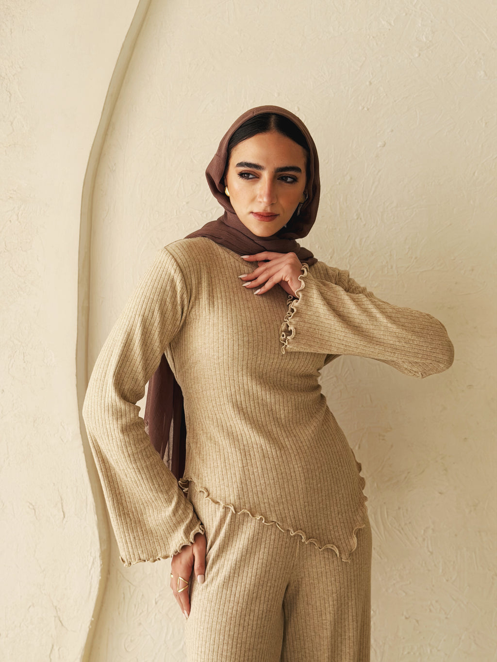 Earthline Knit Set In Beige