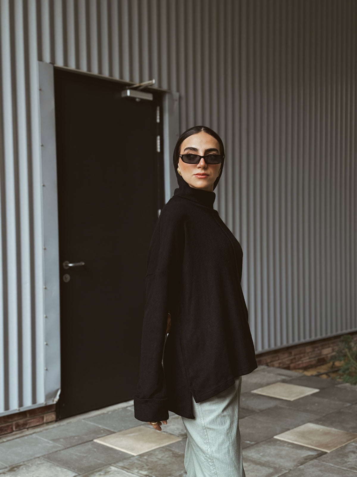 Worm Embrace Pullover In Black